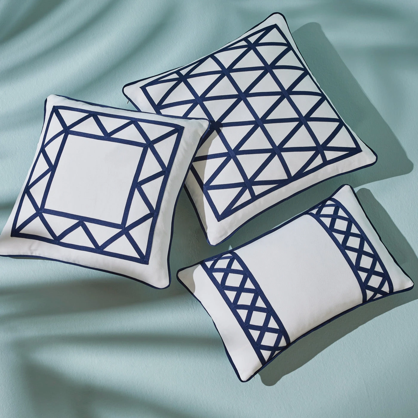 Jonathan Adler Positano Helix Outdoor Pillow 5 Jonathan Adler Positano Helix Outdoor Pillow